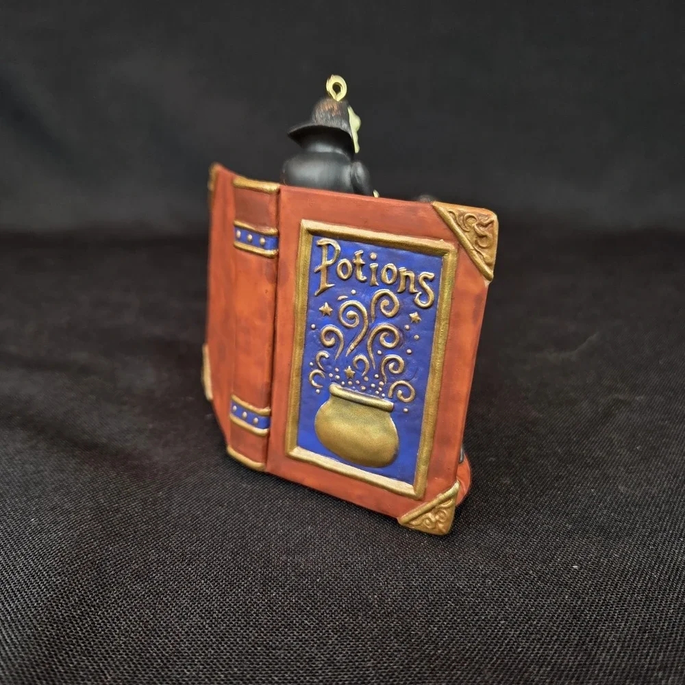 Harry Potter Potions Master 2001 Hallmark Keepsake Christmas Ornament